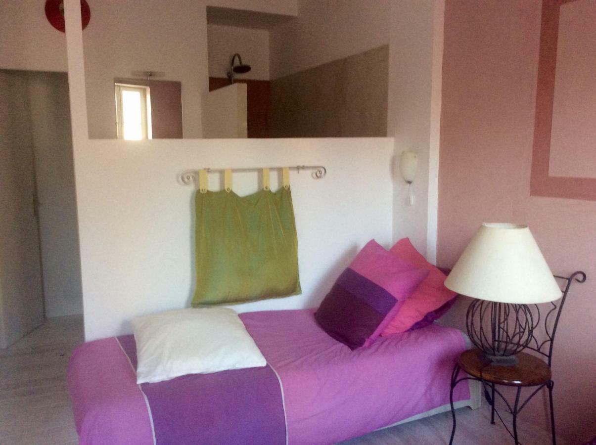 La Planque Bed & Breakfast Gruissan Exterior photo